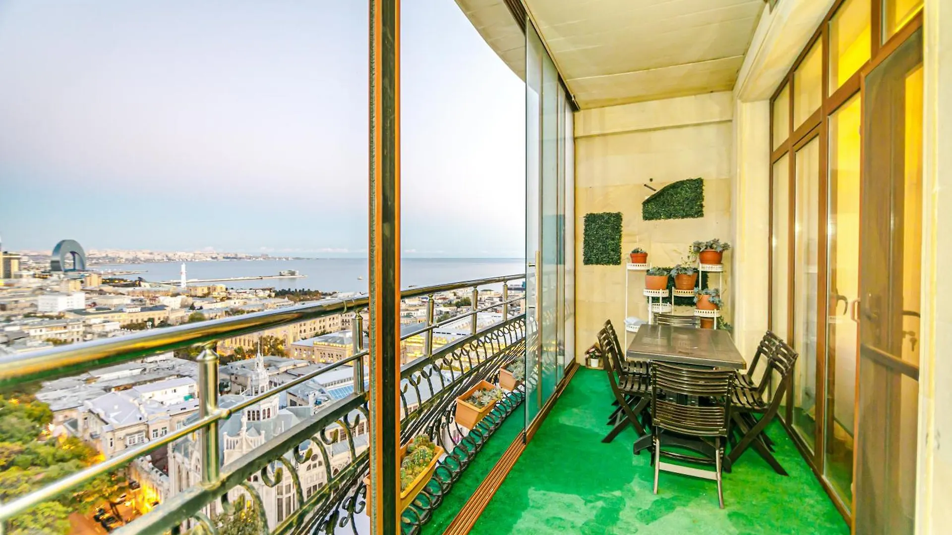 Luxury Amor Sea View Apartment 33 Baku